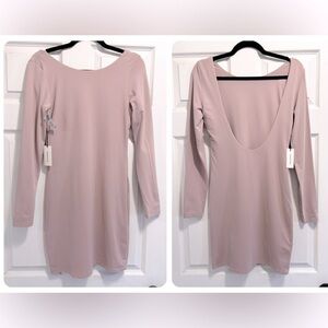 NWT Aritzia Babaton Contour Boatneck Mini Dress Scoop back boat-neck Pink Medium